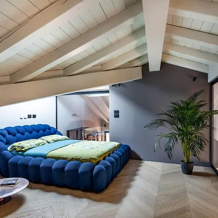 The Penthouse By Astra Collection Apartman Bologna