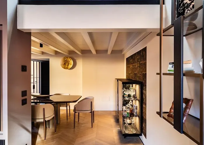 Astra Penthouse شقة بولونيا